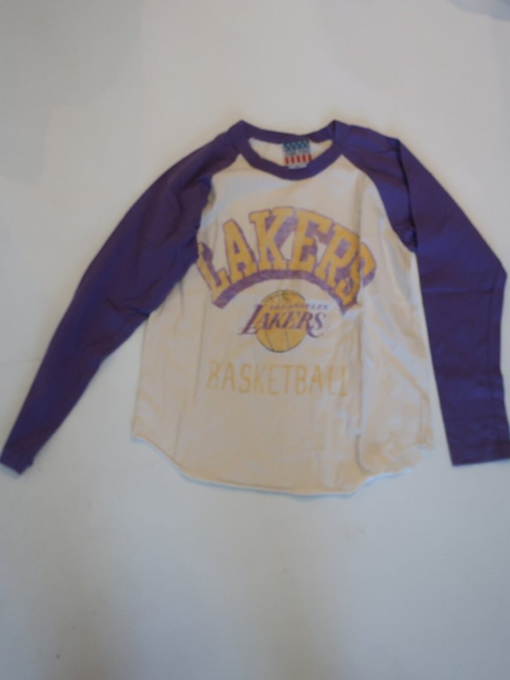 Boys Junk Food Purple Cream (Item-45) Lakers Los Angeles Raglan T-Shirt 8